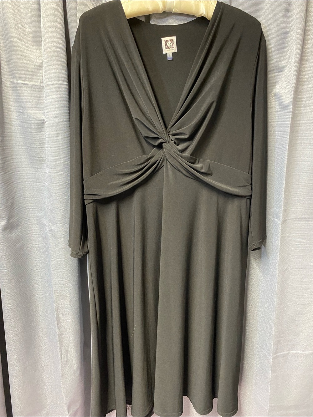 Anne Klein Black Long-Sleeve Twist-Front Dress